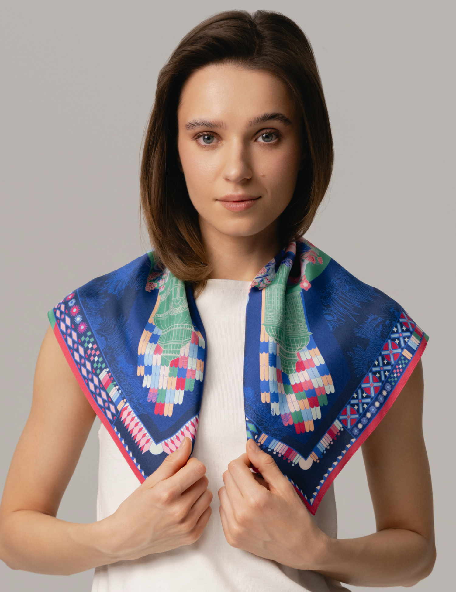 Картинка Шовкова хустина «Garden Navy»